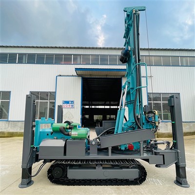 Pneumatic Water Well Drilling Rig